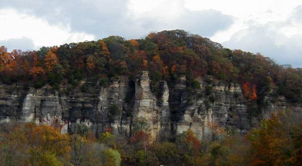 You Must Visit These 8 Awesome Places In Illinois This Fall