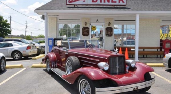 These 10 Awesome Diners In Alabama Will Make You Feel Right At Home