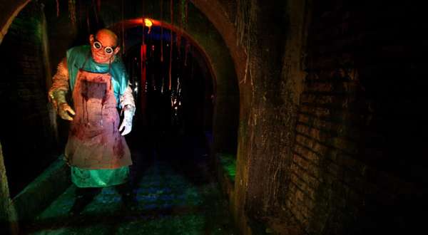 The 10 Best Haunted Houses And Trails In North Carolina