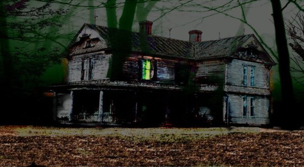 These 12 Haunted Houses In Virginia Will Terrify You In The Best Way