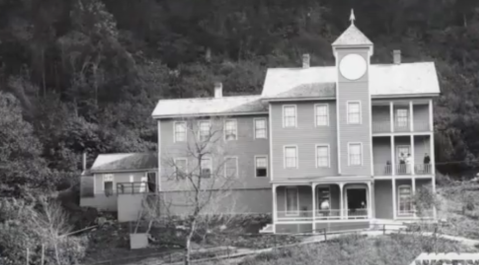 This Creepy Ghost Town In Vermont Could Haunt Your Dreams Tonight