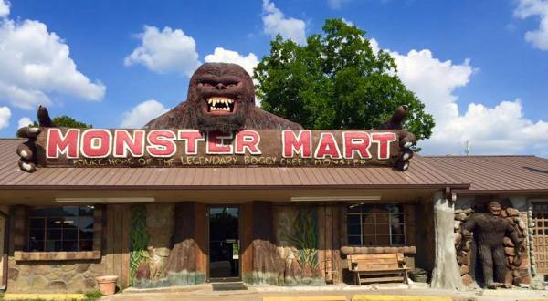 Here Are The 11 Weirdest Places You Can Possibly Go In Arkansas