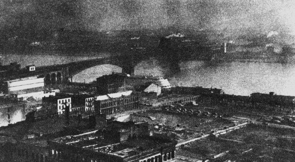 These Vintage Photos From Pittsburgh’s Smoky Era Are Incredible