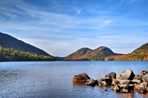 These 10 Gorgeous Lakes in Maine That You Must Check Out This Summer