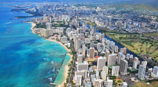 14 Things People ALWAYS Ask When They Know You Live In Hawaii
