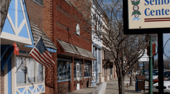 Why Everyone In Kansas Should Visit This One Tiny Town