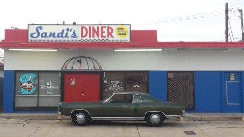 These 11 Awesome Diners In Texas Will Make You Feel Right At Home