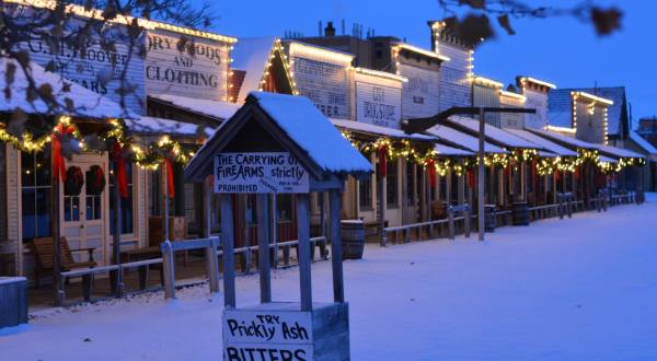 Here Are The Top 12 Christmas Towns In Kansas. They’re Magical.