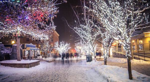 15 Reasons Christmas In Colorado Is The Absolute Best