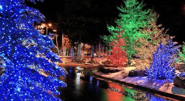 Here Are The 12 Best Christmas Displays In Arizona. They’re Magical.