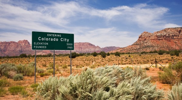 8 Tiny Towns In Arizona Where HUGE Things Happened