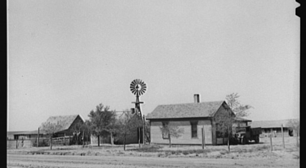 There’s Something Special About These 16 Kansas Farms From The Past