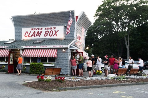 These 10 Unique Restaurants in Massachusetts Will Give You An Unforgettable Dining Experience