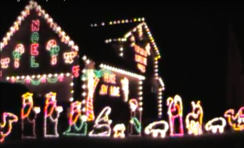 These 10 Houses In Nebraska Have The Most Unbelievable Christmas Decorations