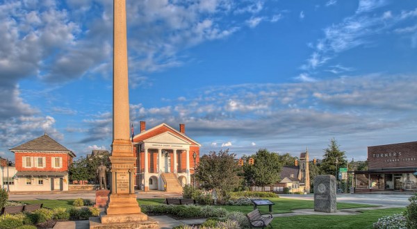 These 10 Historic Towns In South Carolina Will Transport You To The Past