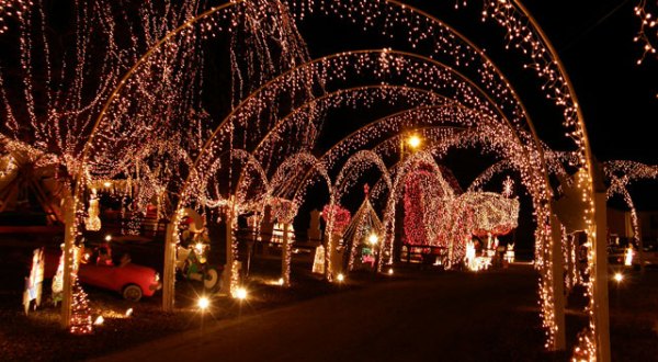 These 7 Houses In North Carolina Have The Most Unbelievable Christmas Decorations