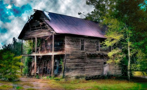 15 MORE Abandoned Places In Alabama That Nature Is Reclaiming