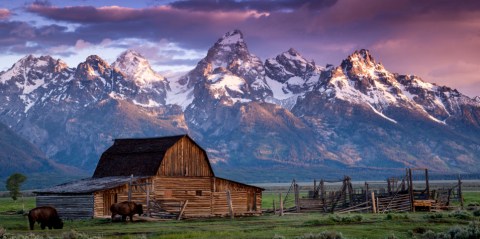 10 Scenic Places In Wyoming That Will Leave You Speechless