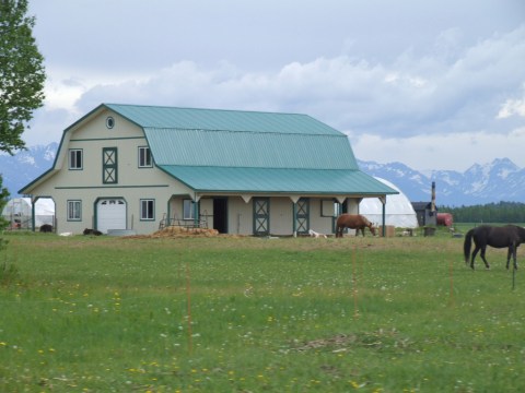 These 8 Charming Farms In Alaska Will Make You Love The Country