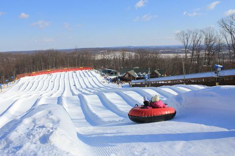 Here Are The 8 Best Places To Go Sled Riding In Pennsylvania This Winter