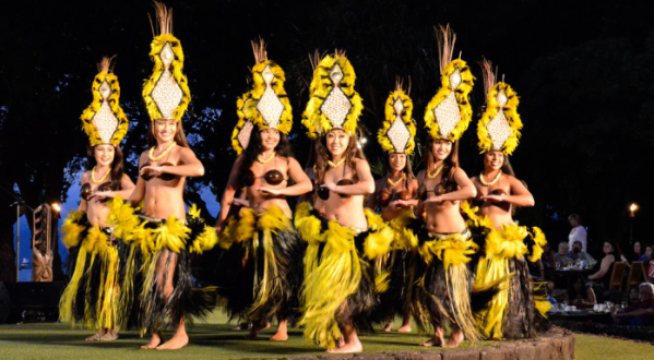 These 15 Incredible Luaus In Hawaii Will Blow Your Mind