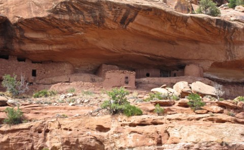 These 8 Unbelievable Ruins in Utah Will Transport You to the Past