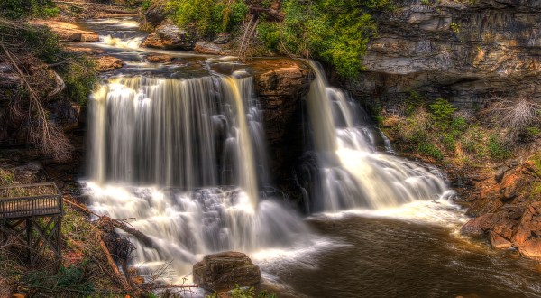 Everyone In West Virginia Must Visit This Epic Waterfall As Soon As Possible