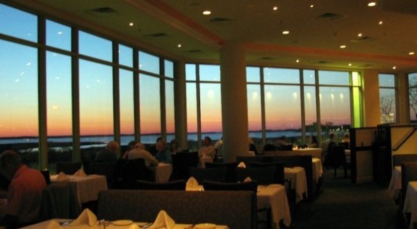 These 14 Restaurants In Maryland Have Jaw-Dropping Views While You Eat