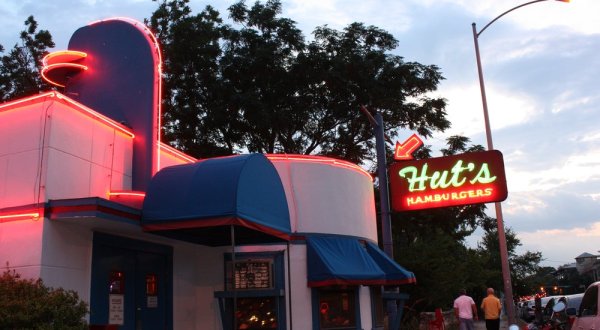 10 Retro Places In Texas That Will Take You Back In Time