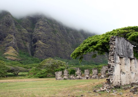 These 11 Unbelievable Ruins In Hawaii Will Transport You To The Past