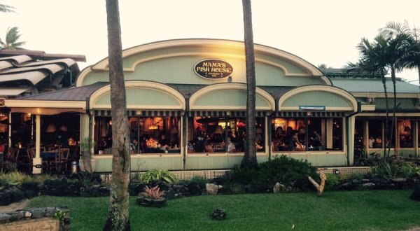 15 Restaurants You Have To Visit In Hawaii Before You Die