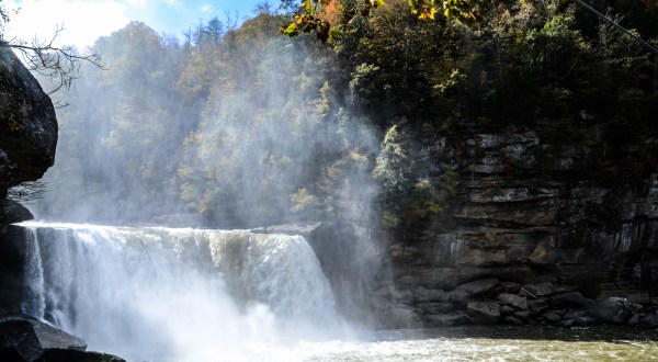 Everyone In Kentucky Must Visit This Epic Waterfall As Soon As Possible