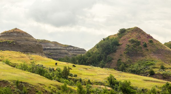 These 12 Epic Hills In North Dakota Will Drop Your Jaw