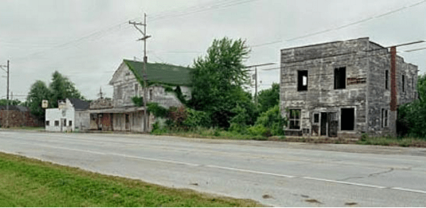 This One Creepy Ghost Town In Missouri Is The Stuff Nightmares Are Made Of