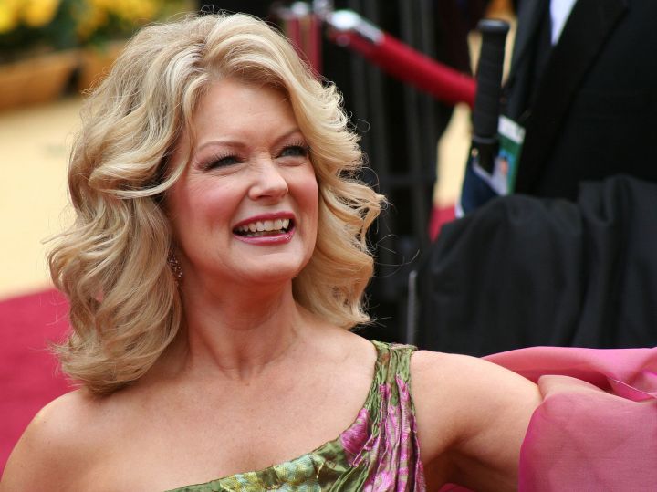 Mary Hart - famous people from sd