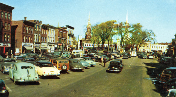 These 12 Photos of New Hampshire in the 1950s are Mesmerizing