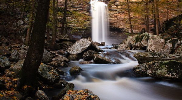 Everyone In Arkansas Must Visit This Epic Waterfall As Soon As Possible