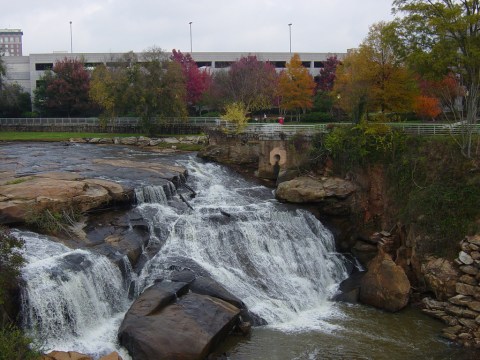 Everyone In South Carolina Should Visit These Enchanting Urban Waterfalls