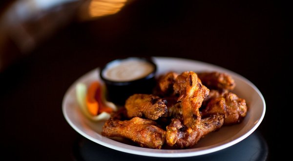 These 10 Restaurants Serve The Best Wings In Arizona