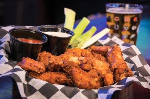 These 10 Restaurants Serve The Best Wings In Oklahoma