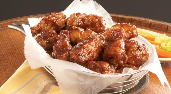 These 10 Restaurants Serve The Best Wings In Wisconsin