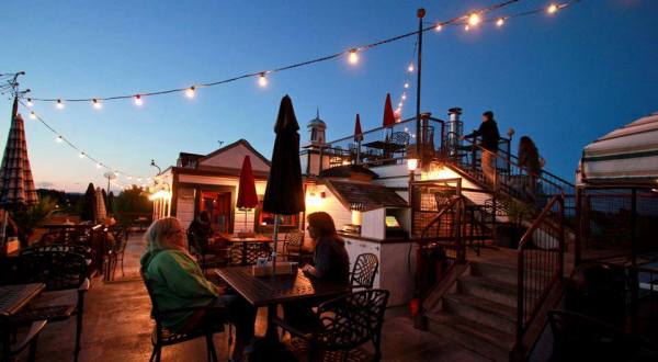 9 Restaurants In Oregon With Incredible Rooftop Dining