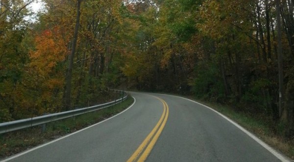Driving Down This Haunted West Virginia Road Will Give You Nightmares