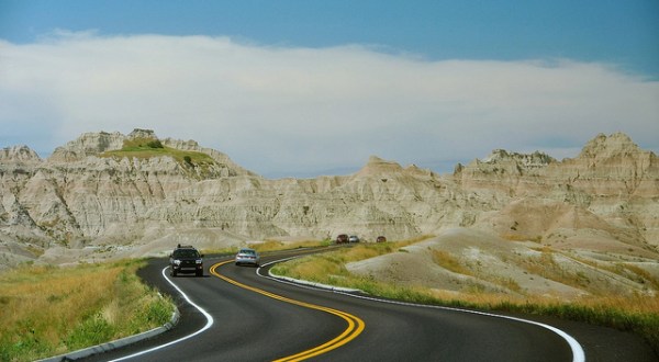 Take These 7 Country Roads In South Dakota For An Unforgettable Scenic Drive