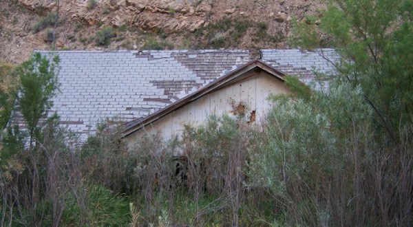 Nature is Reclaiming This One Abandoned Utah Spot and It’s Actually Incredible