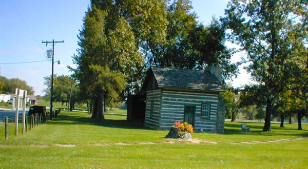 Visit Missouri’s Oldest Amish Settlement And Step Back In Time