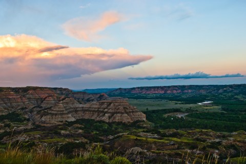 Here Are The 7 Most Incredible Natural Wonders In North Dakota