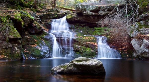 Everyone In Connecticut Must Visit This Epic Natural Spring As Soon As Possible