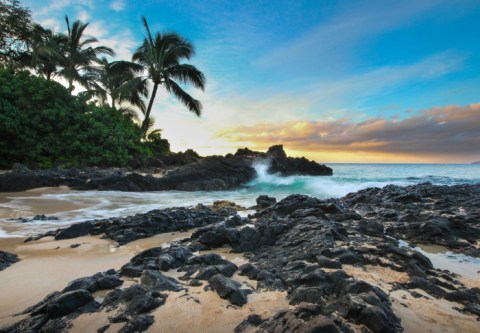 Avoid The Masses At These 12 Best Hidden Hawaii Beaches