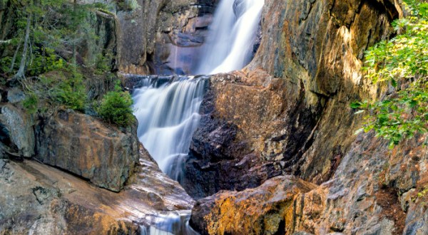 Everyone In Maine Must Visit This Epic Waterfall As Soon As Possible